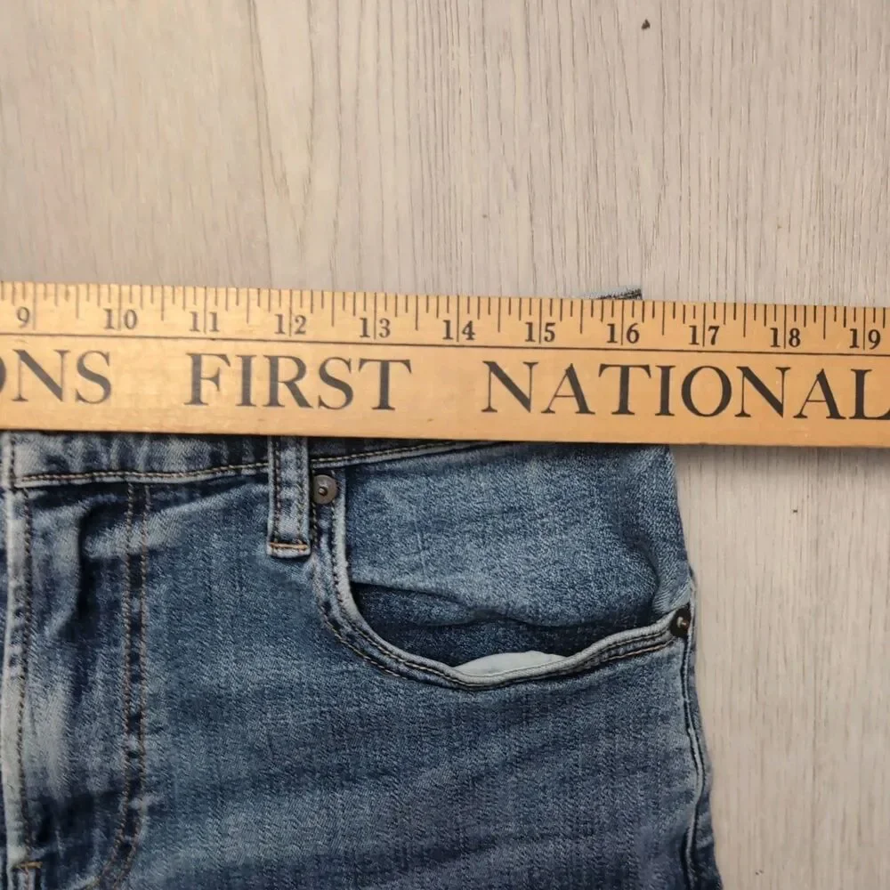 Lucky Brand 411 Athletic Taper Jeans Mens 33 Blue Stretch Denim